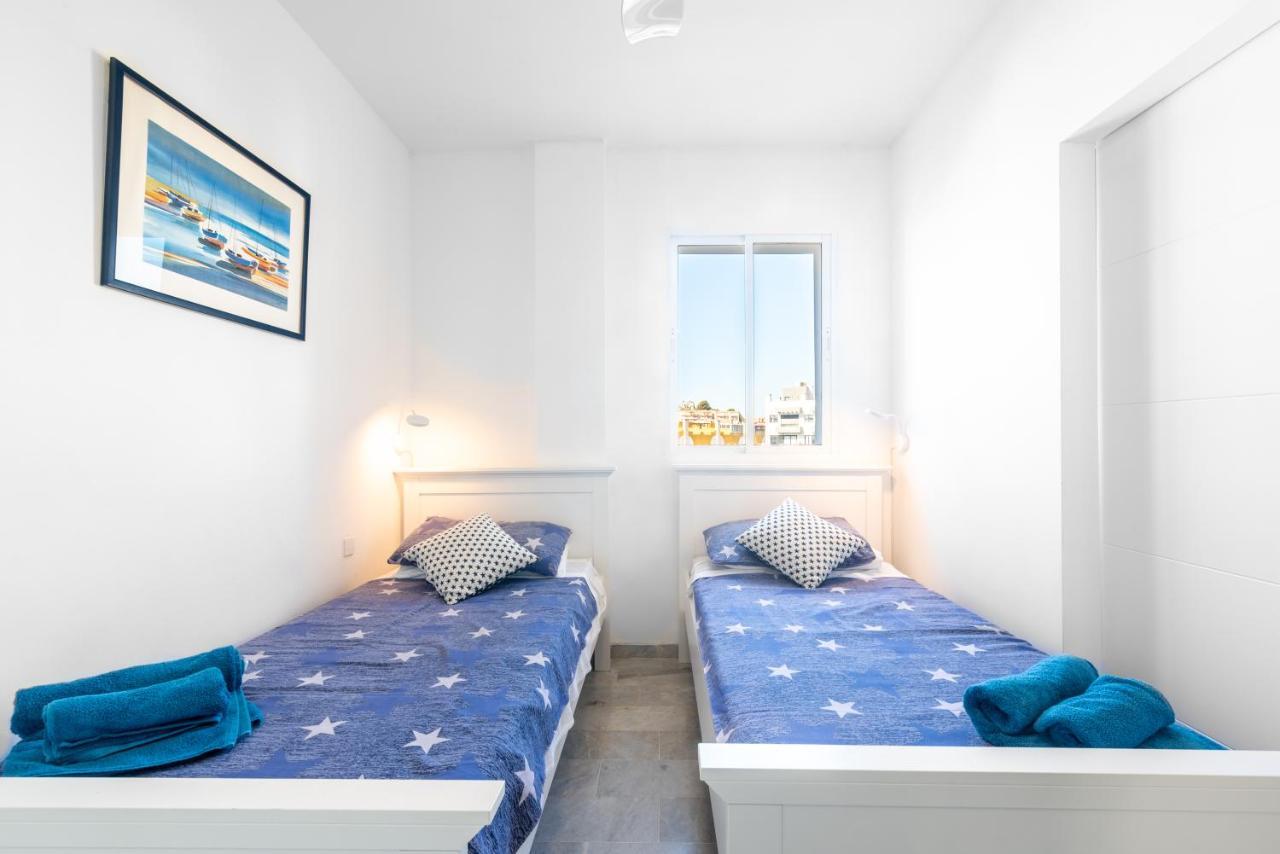 Luxury 3 Bed Apartment Torreblanca فوينخيرولا المظهر الخارجي الصورة