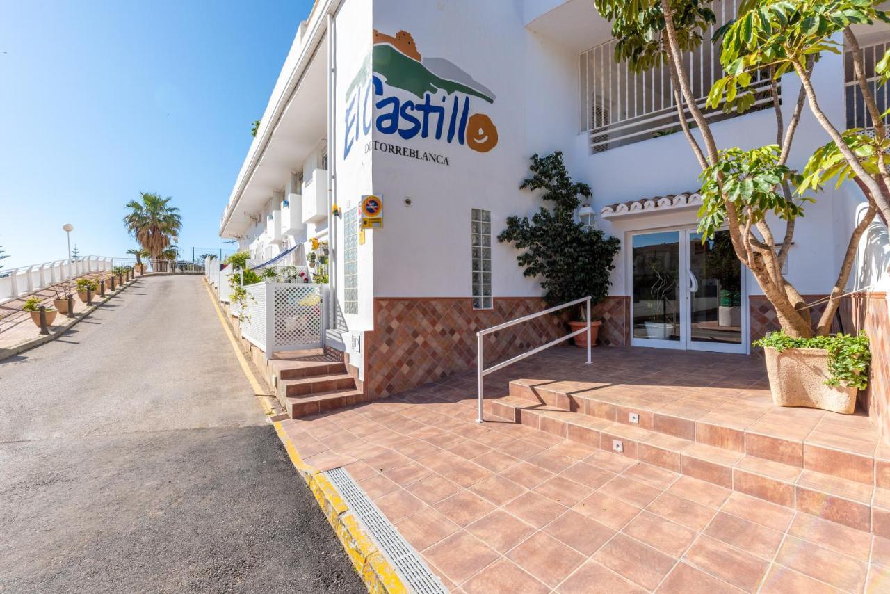 Luxury 3 Bed Apartment Torreblanca فوينخيرولا المظهر الخارجي الصورة