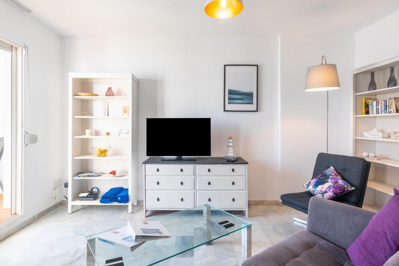 Luxury 3 Bed Apartment Torreblanca فوينخيرولا المظهر الخارجي الصورة