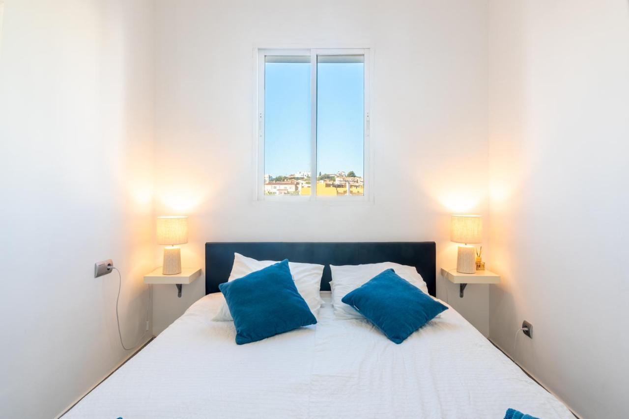 Luxury 3 Bed Apartment Torreblanca فوينخيرولا المظهر الخارجي الصورة